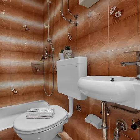 아파트 And Mila 마카르스카